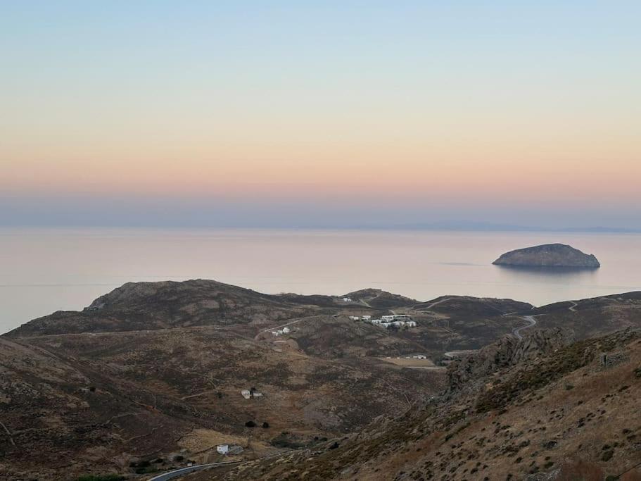 Argalios Apartment Serifos Town Екстериор снимка